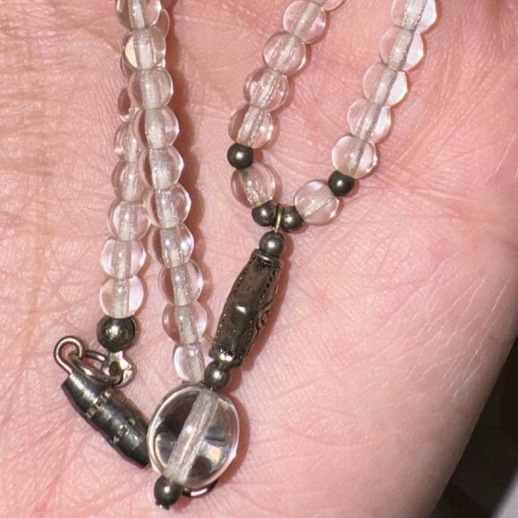 15" Clear and Silver Beaded Necklace - Picture 8 of 10